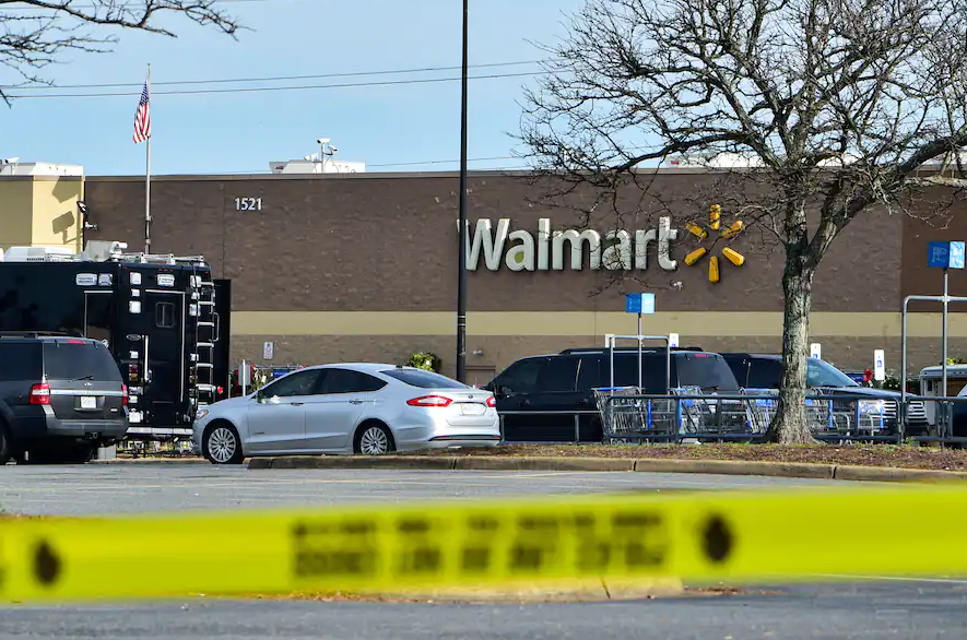 Walmart shooting suspect had note in phone railing against colleagues | USA News Today | URDUVILA NEWS