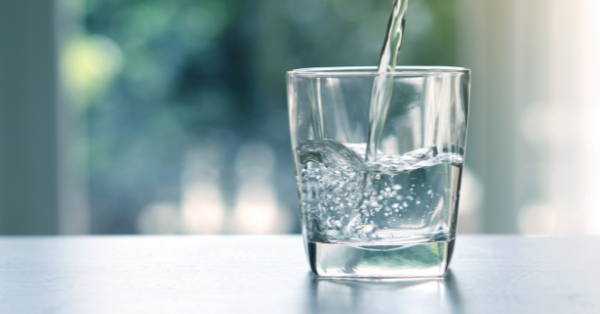 Fifteen benefits of drinking water | Fast facts on drinking water | Urdu Vila