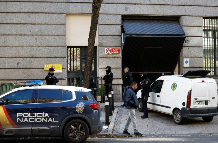 US embassy, five other sites targeted by letter bombs in Spain | Today Breaking NEWS |URDUVILA NEWS